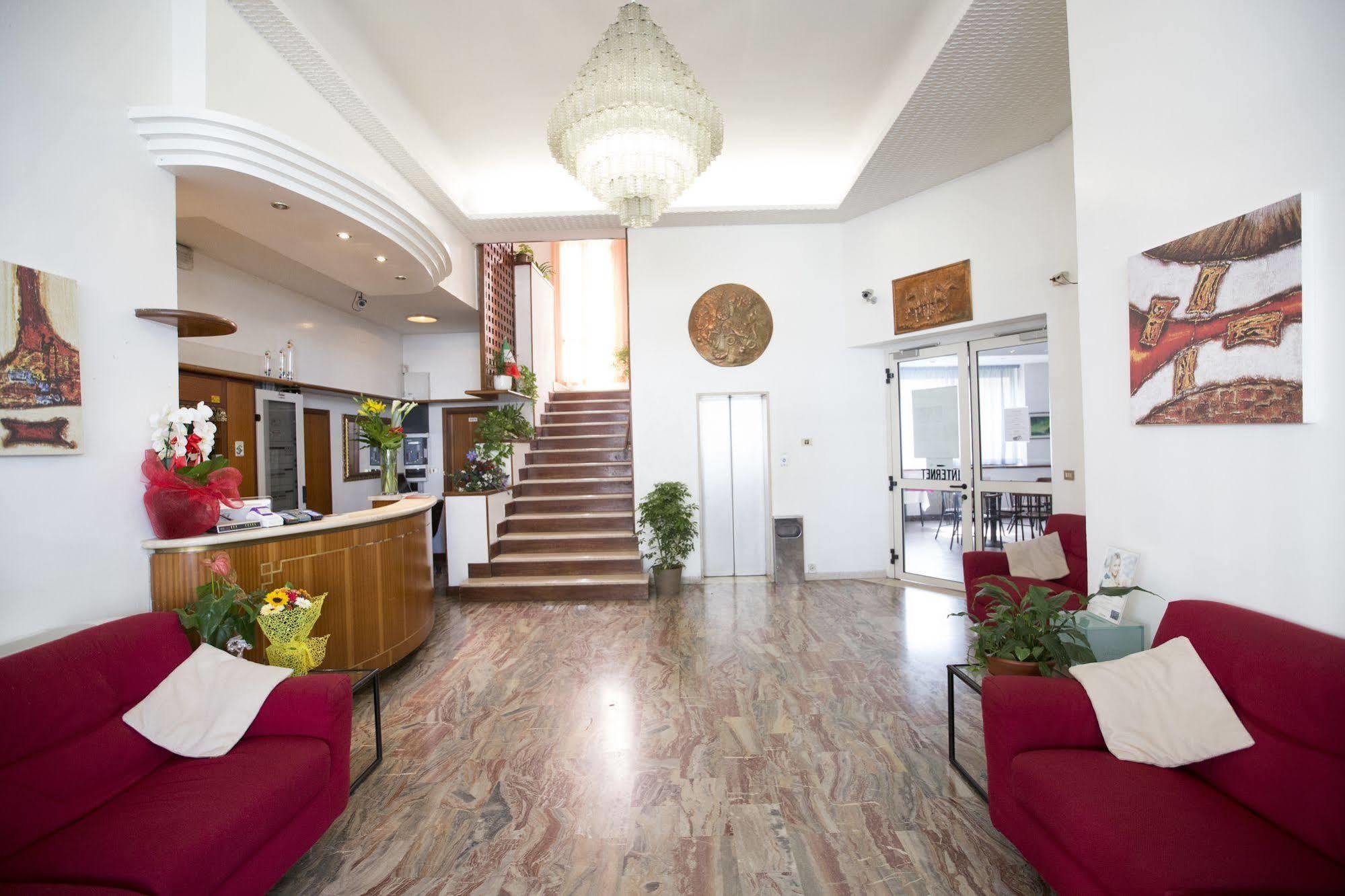 Hotel Europa Ρίμινι Εξωτερικό φωτογραφία